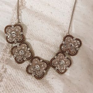 SILVER JEWELED NECKLACE